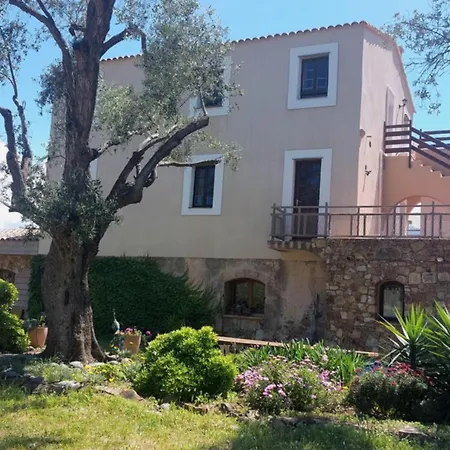 Location L'epi D'or Calvi, Demeure De Charme *